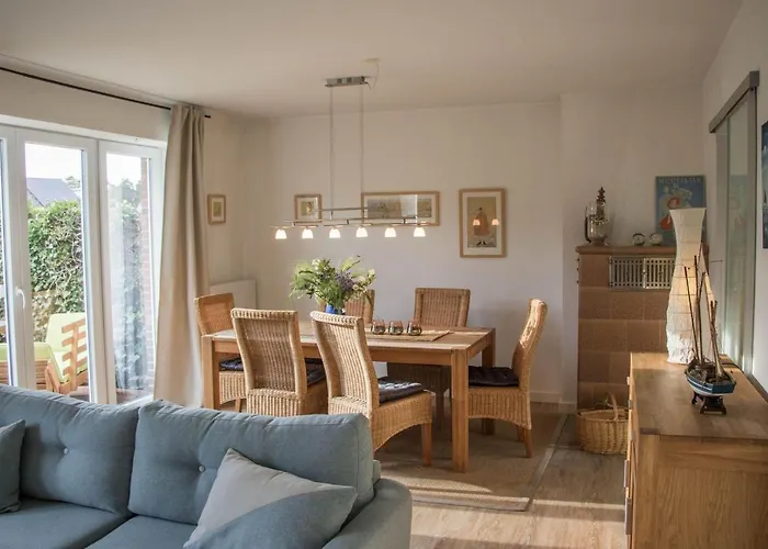 Haus-Christina-Doppelhaushaelfte